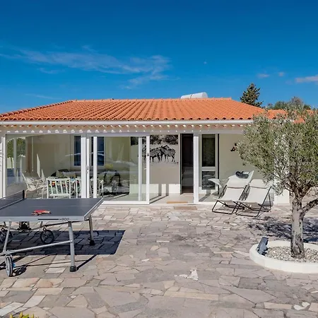 Praia Da Luz 26 By Destination Algarve Villa Alagoas